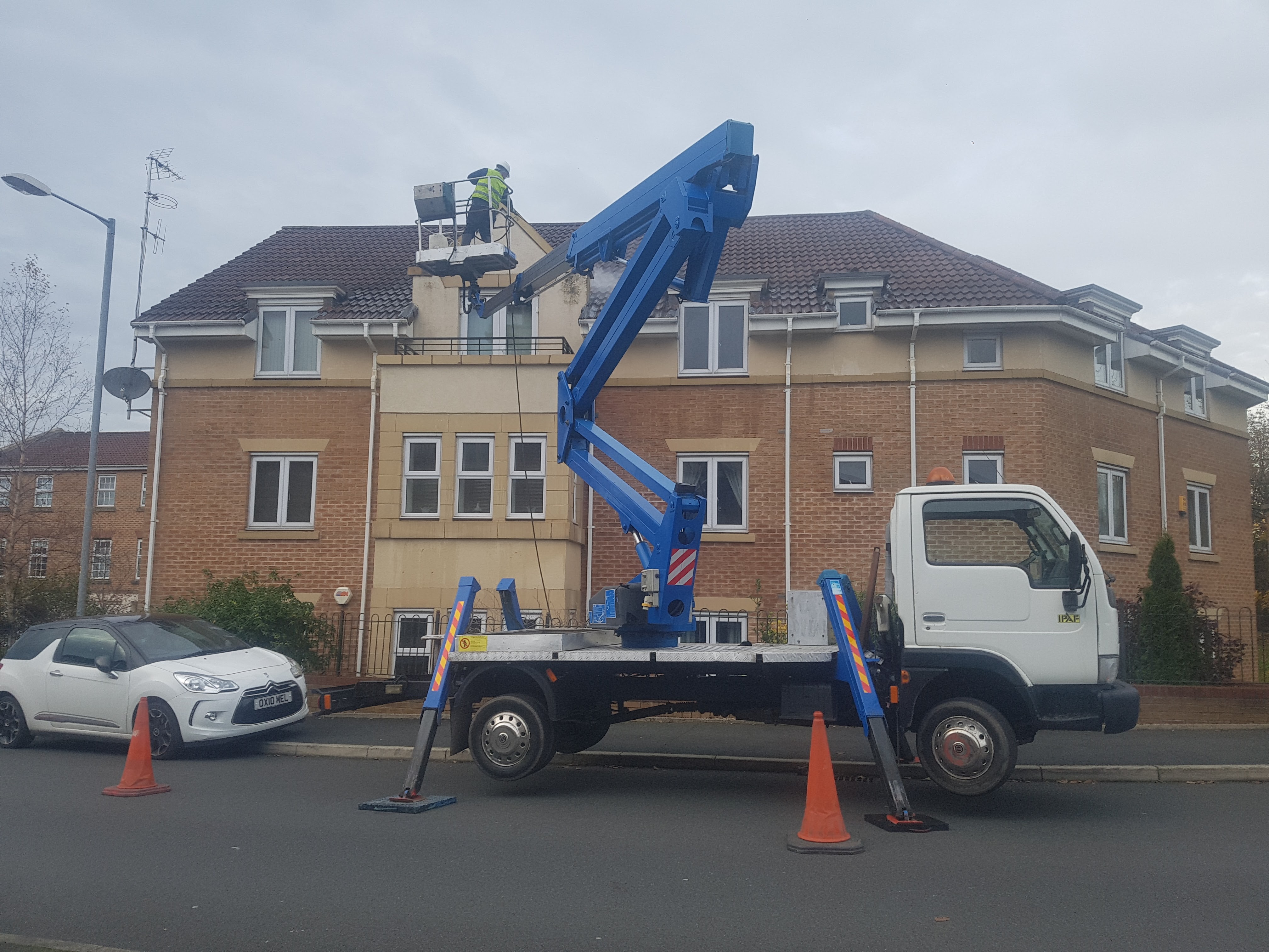 Cherry picker hire Wigan